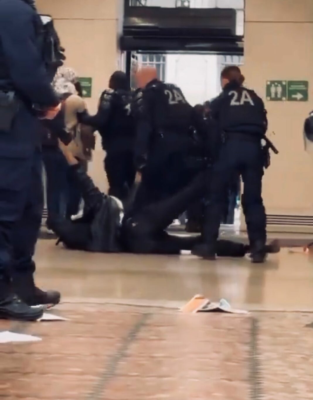 Occupation de Sciences Po Paris par des Étudiants Pro-Gaza