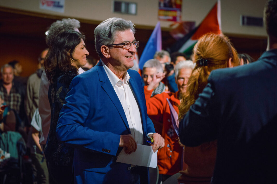 Européennes : Jean-Luc Mélenchon Émet des Doutes sur le Bon Déroulement des Élections