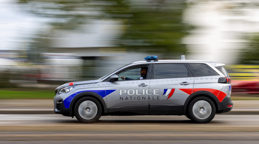 Bordeaux : un policier grièvement blessé au pic en métal, l’agresseur écroué