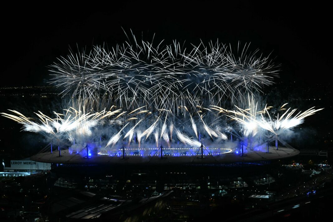 Clôture des JO à Paris : des adieux émouvants avant les Jeux Paralympiques