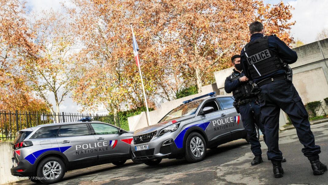 Mantes-la-Jolie : Un homme succombe à ses blessures après une violente agression