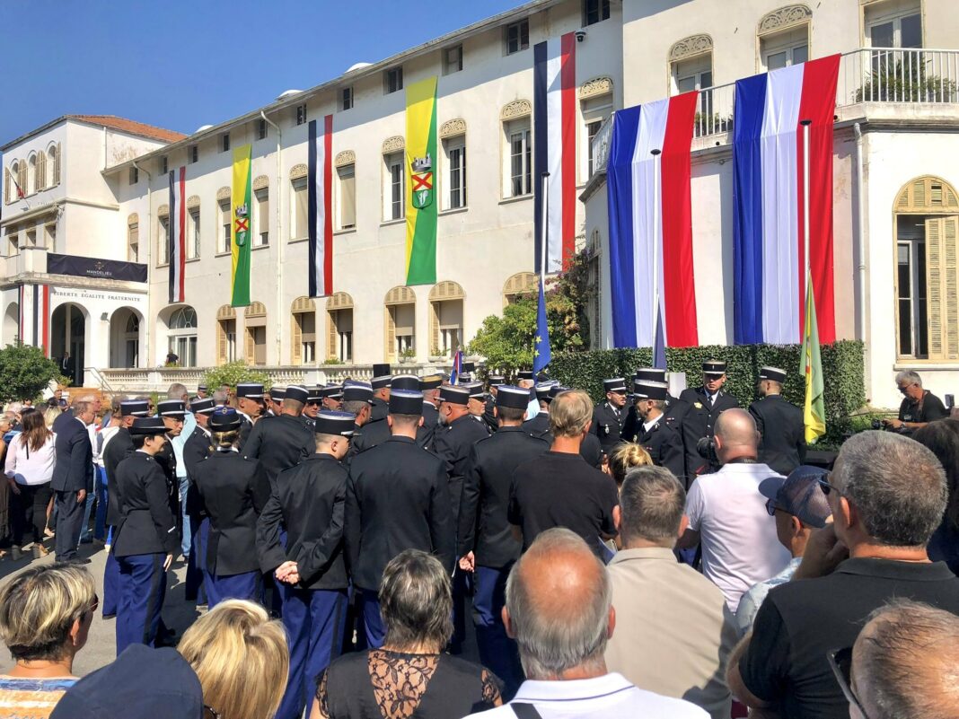 Nice rend hommage au gendarme tué à Mougins : une cérémonie nationale présidée par Darmanin