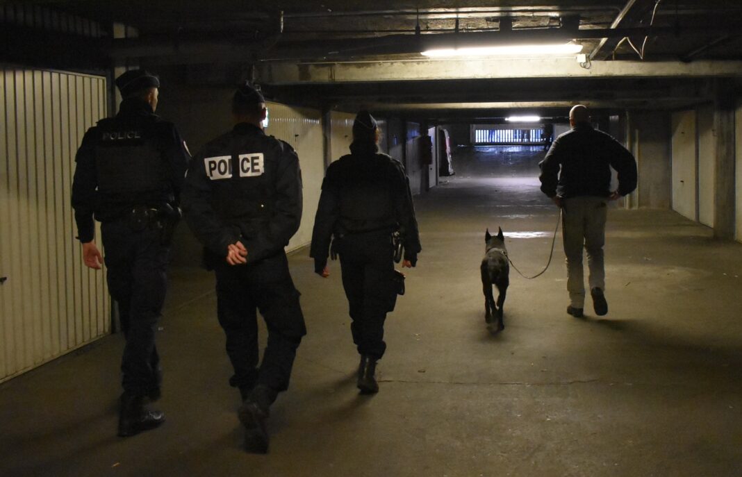 Saint-Priest : Un homme tué en pleine rue, enquête en cours