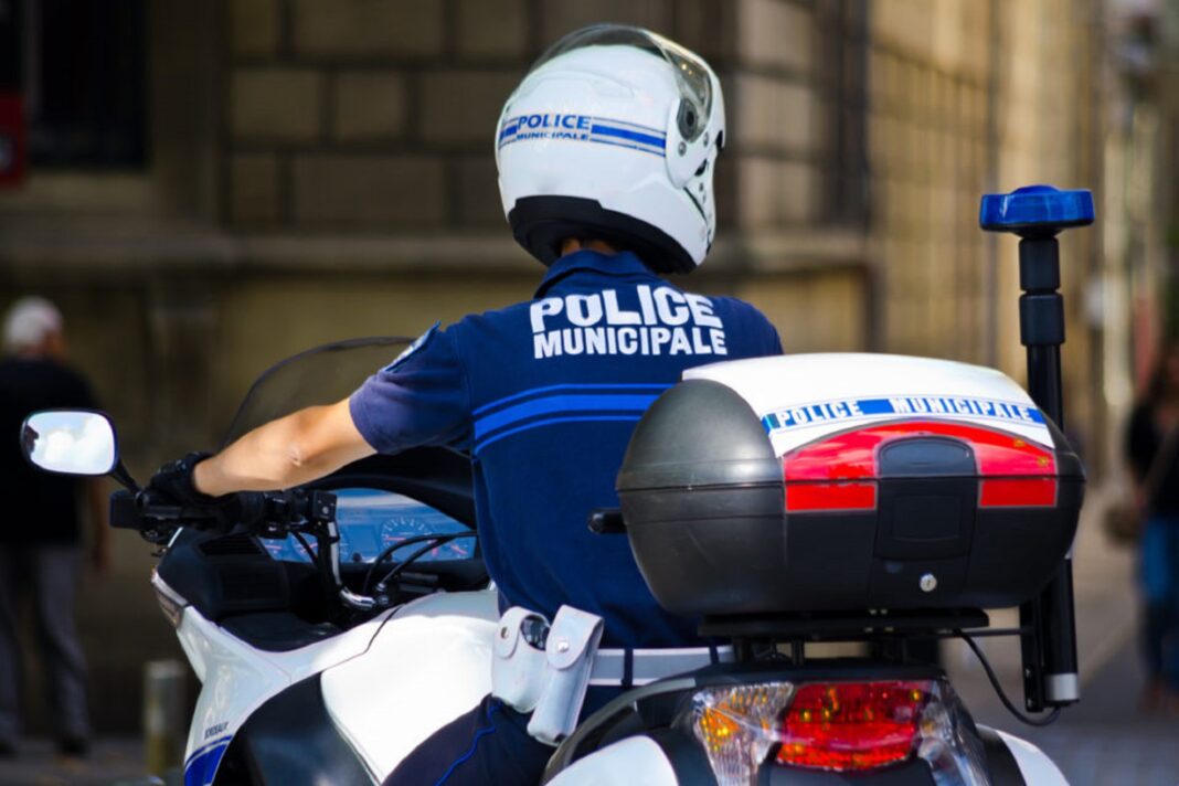 Dammarie-lès-Lys : Le policier municipal à moto blessé dans un accident est sorti du coma