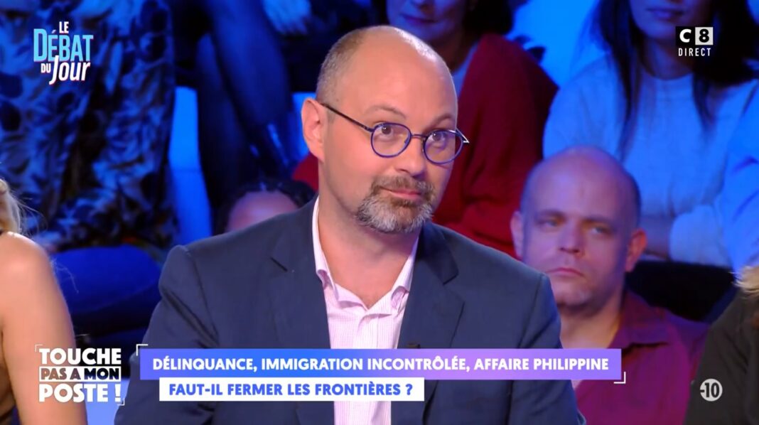 Le politologue Thomas Guénolé fait son apparition sur TPMP 