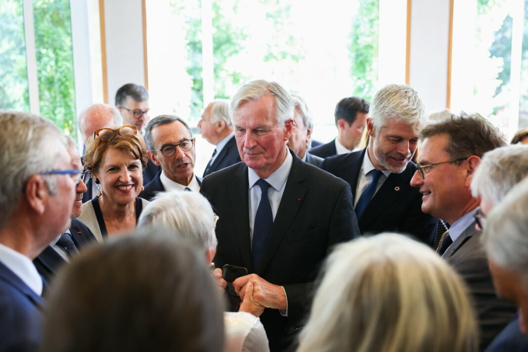 Premier petit-déjeuner gouvernemental pour l’équipe Barnier à Matignon