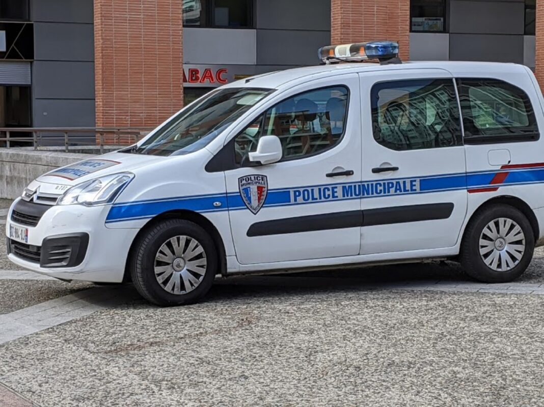 Toulouse : Deux policiers renversés par un chauffard lors d’une course-poursuite