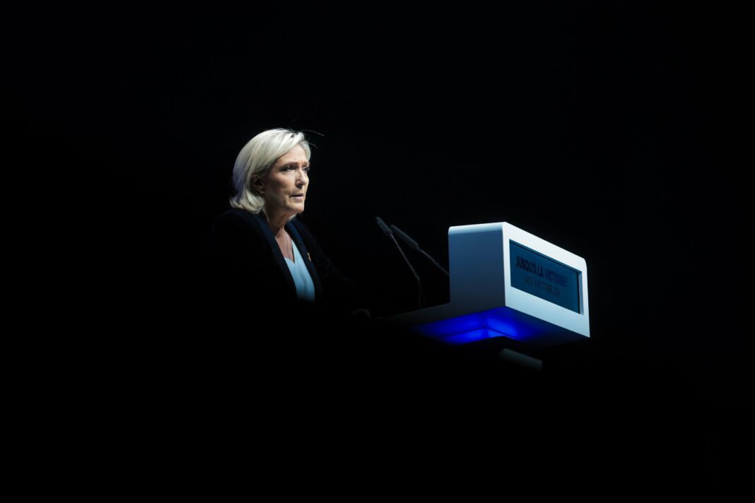 Marine Le Pen face à la justice : ses ambitions présidentielles en jeu ?